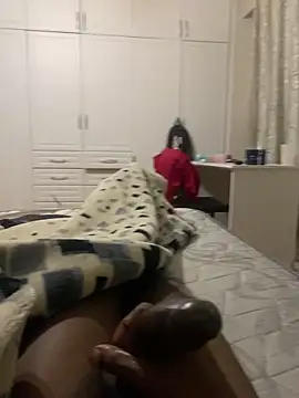 Snapshot of GangsterCouple-Aimy-Jonny chatting on 11-18-25, 10:03 GangsterCouple-Aimy-Jonny online show from 11-18-25, 10:03