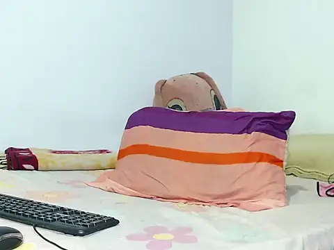 emily rousxxx online show from 10-10-25, 11:15