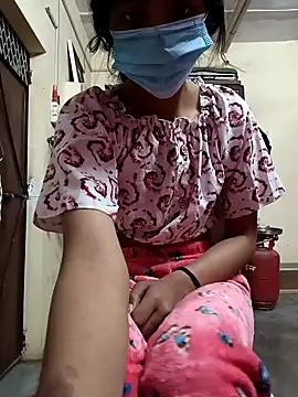 Snapshot of BabySlimmy10 chatting on 12-09-24, 04:34 BabySlimmy10 online show from 12-09-24, 04:34