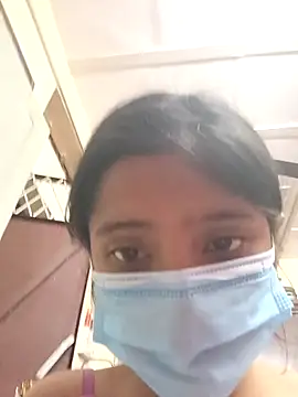 Snapshot of BabySlimmy10 chatting on 12-10-24, 06:44 BabySlimmy10 online show from 12-10-24, 06:44