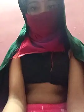 Snapshot of BabySlimmy10 chatting on 01-18-25, 07:15 BabySlimmy10 online show from 01-18-25, 07:15