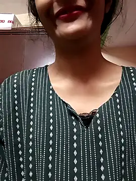 Snapshot of BabySlimmy10 chatting on 01-29-25, 04:36 BabySlimmy10 online show from 01-29-25, 04:36