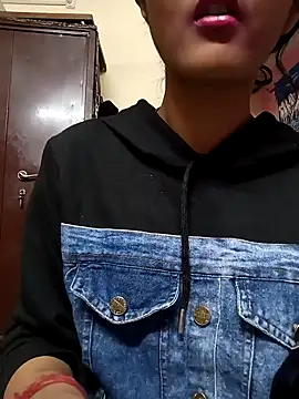 Snapshot of BabySlimmy10 chatting on 02-19-25, 11:14 BabySlimmy10 online show from 02-19-25, 11:14