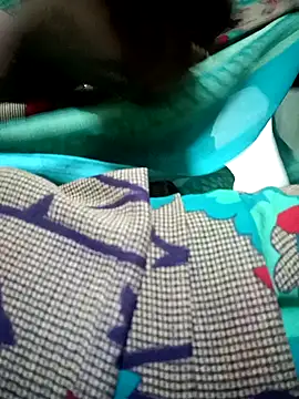 Snapshot of Cute-chinny chatting on 01-19-25, 08:41 Cute-chinny online show from 01-19-25, 08:41