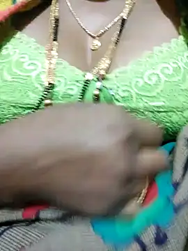 Snapshot of Cute-chinny chatting on 01-19-25, 11:43 Cute-chinny online show from 01-19-25, 11:43