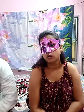 Snapshot of Cute-manisha chatting on 01-14-25, 02:19 Cute-manisha online show from 01-14-25, 02:19