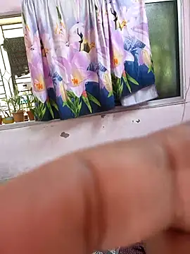 Snapshot of Cute-manisha chatting on 03-01-25, 02:48 Cute-manisha online show from 03-01-25, 02:48