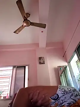 Snapshot of Cute-manisha chatting on 03-11-25, 01:16 Cute-manisha online show from 03-11-25, 01:16