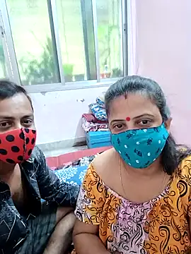 Snapshot of Cute-manisha chatting on 03-20-25, 03:02 Cute-manisha online show from 03-20-25, 03:02