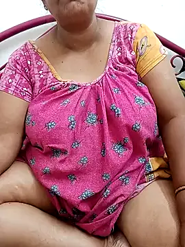 Hotty-rumi online show from 11-15-25, 03:30