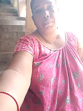 Snapshot of Hotty-rumi chatting on 02-28-26, 04:46 Hotty-rumi online show from 02-28-26, 04:46