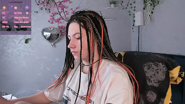 Snapshot of Bonni_Meiz chatting on 02-08-26, 02:59 Bonni Meiz online show from 02-08-26, 02:59