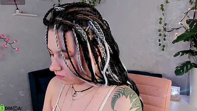 Snapshot of Bonni_Meiz chatting on 02-27-26, 03:06 Bonni Meiz online show from 02-27-26, 03:06