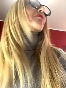 harleyejoker1 online show from 11-04-25, 10:03