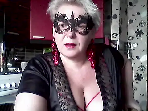 Lisa Suzie online show from 03-24-26, 06:40