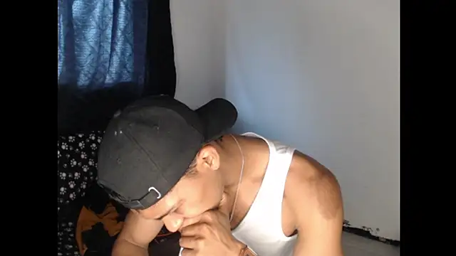 maximo vega newv online show from 12-15-24, 02:48