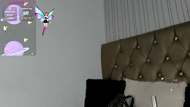 Snapshot of candymery chatting on 09-17-25, 07:04 candymery online show from 09-17-25, 07:04