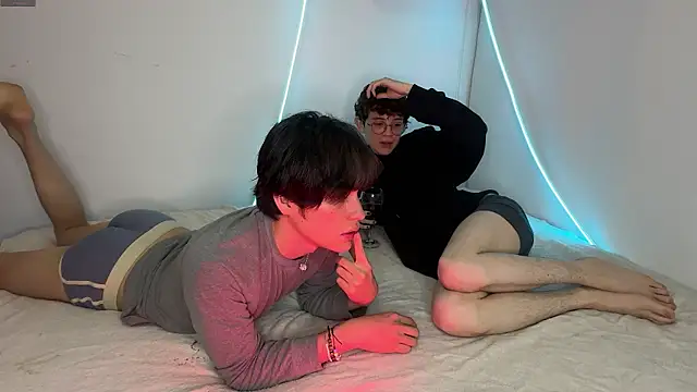 mapleg online show from 10-16-25, 11:28