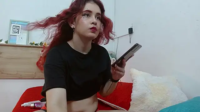 Emyli rousse  online show from 12-15-24, 01:11