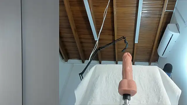 Lucy carter  online show from 09-11-25, 01:33