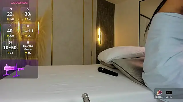 stephanya  online show from 09-26-25, 07:51