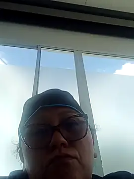 Snapshot of Darly_Gomez chatting on 01-06-25, 03:51 Darly Gomez online show from 01-06-25, 03:51