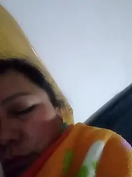 Snapshot of Darly_Gomez chatting on 01-18-25, 04:48 Darly Gomez online show from 01-18-25, 04:48