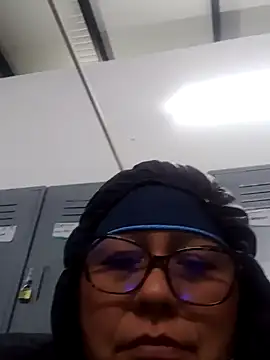 Snapshot of Darly_Gomez chatting on 01-26-25, 06:38 Darly Gomez online show from 01-26-25, 06:38