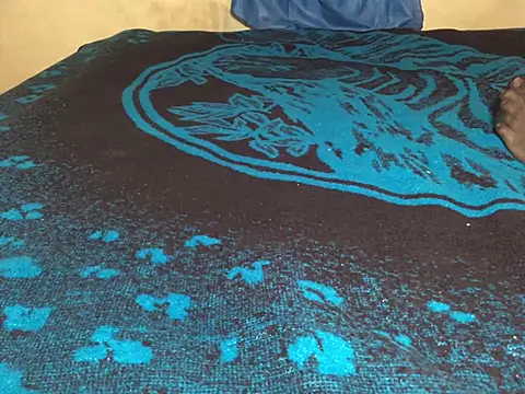 manuamador online show from 02-19-25, 03:50