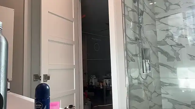 69woodinson online show from 03-25-26, 01:39