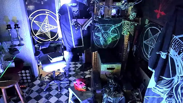 BULGEDEMON online show from 10-31-25, 08:26