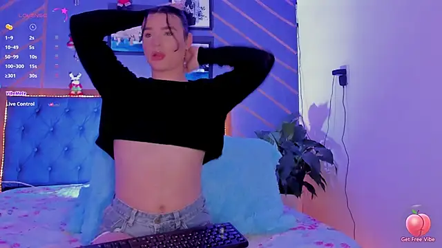 Snapshot of elafranco_ chatting on 12-08-24, 08:25 elafranco online show from 12-08-24, 08:25