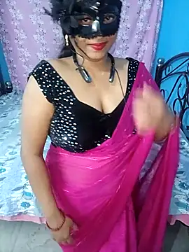 Sexy Mona Bhabhi online show from 02-14-25, 05:14