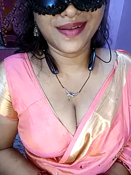 Sexy Mona Bhabhi online show from 09-14-25, 05:45