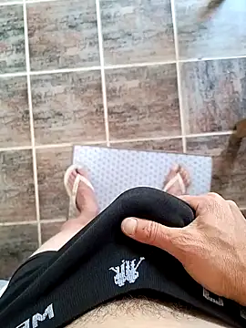 Snapshot of paubabando_ chatting on 12-31-24, 04:46 paubabando online show from 12-31-24, 04:46