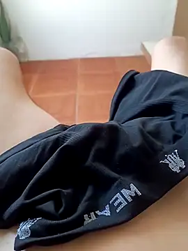 Snapshot of paubabando_ chatting on 03-08-25, 01:25 paubabando online show from 03-08-25, 01:25