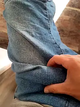 Snapshot of paubabando_ chatting on 03-17-25, 12:14 paubabando online show from 03-17-25, 12:14