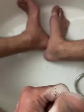 Snapshot of denizli18 chatting on 02-17-25, 06:48 denizli18 online show from 02-17-25, 06:48