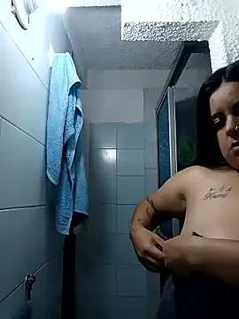 Snapshot of tuty_Tap chatting on 01-09-26, 06:21 tuty Tap online show from 01-09-26, 06:21