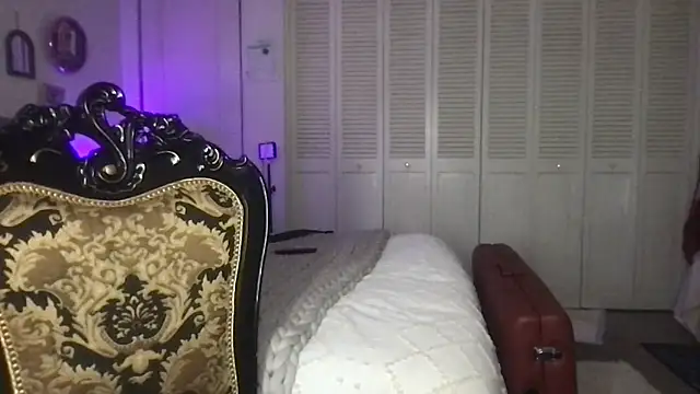 megansweetfromthevalley online show from 11-30-25, 01:42