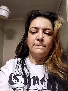 poisson ivy online show from 09-28-25, 06:57