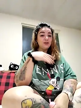 poisson ivy online show from 10-06-25, 03:15