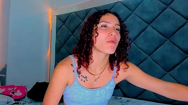 Nellyhills online show from 02-18-25, 01:54