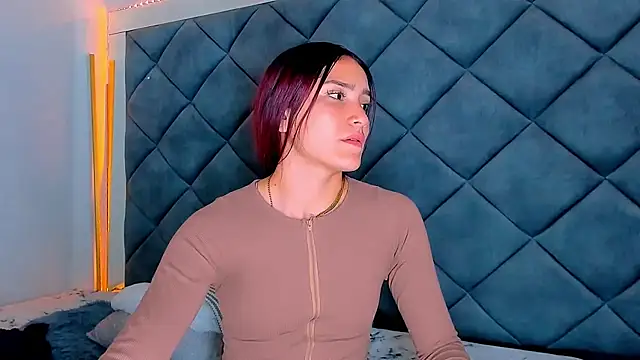 Nellyhills online show from 02-20-25, 01:03