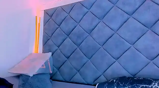 Nellyhills online show from 03-21-25, 04:51