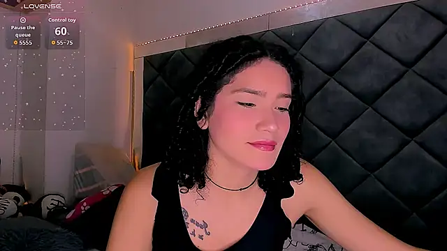 Nellyhills online show from 10-22-25, 11:43