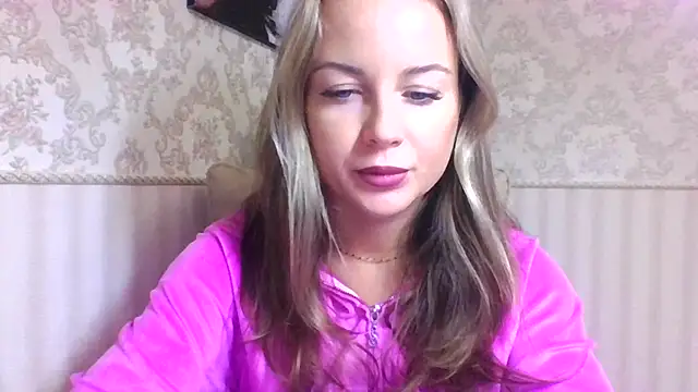 jennifer838 online show from 09-15-25, 12:49