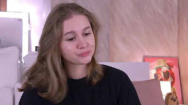 Snapshot of EllieHayes chatting on 09-27-25, 04:01 EllieHayes online show from 09-27-25, 04:01