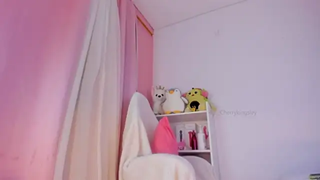  cherrykingsley1 online show from 12-14-25, 11:42