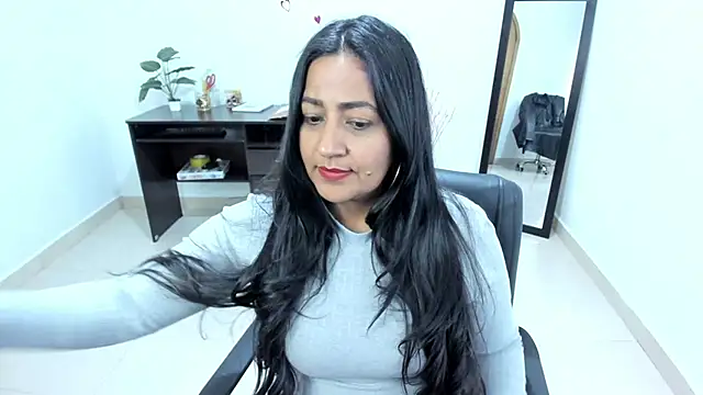 Adele Sweett online show from 02-19-25, 02:55